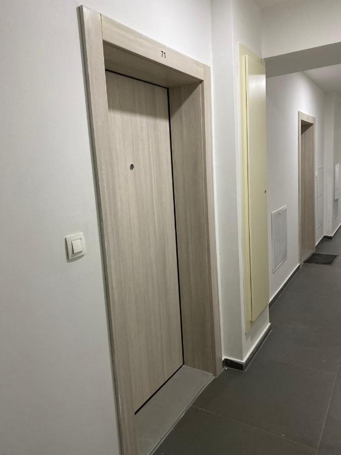 Sunshine Apartment 斯科普里 外观 照片